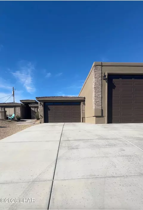 3005 Dogwood Dr, Lake Havasu City, AZ 86404