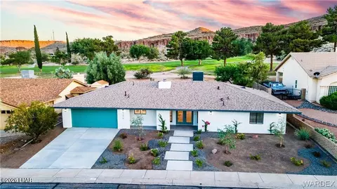 390 Greenway Dr, Kingman, AZ 86401