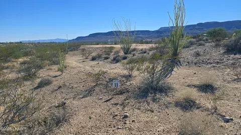 4330 W Speedway Rd, Yucca, AZ 86438
