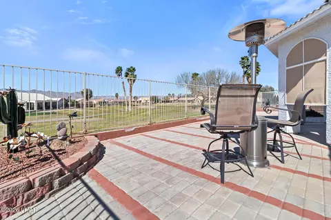 5611 S Desert Lakes Dr, Fort Mohave, AZ 86426