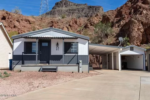 37394 Bighorn Dr, Parker, AZ 85344