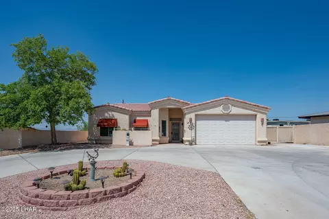 273 Acoma Blvd N, Lake Havasu City, AZ 86403