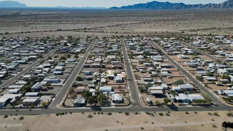 View/Area - 49575 Rainbow Way, Quartzsite, AZ 85346 photo 11 of 13