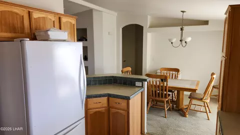 Dining - 49575 Rainbow Way, Quartzsite, AZ 85346 photo 2 of 2