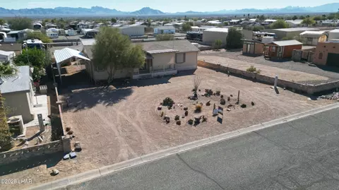 View/Area - 49575 Rainbow Way, Quartzsite, AZ 85346 photo 12 of 13
