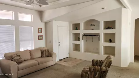 Living - 49575 Rainbow Way, Quartzsite, AZ 85346 photo 1 of 2
