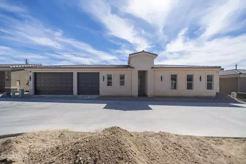 3080 Arapaho Dr #127, Lake Havasu City, AZ 86406