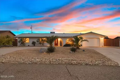 405 Corvair Dr, Lake Havasu City, AZ 86406