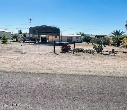 27610 Stone Ave, Bouse, AZ 85325