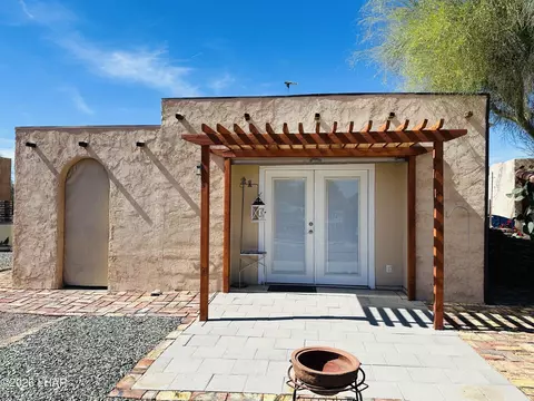 200 N Moon Mountain Ave Apt 21 Ave, Quartzsite, AZ 85346
