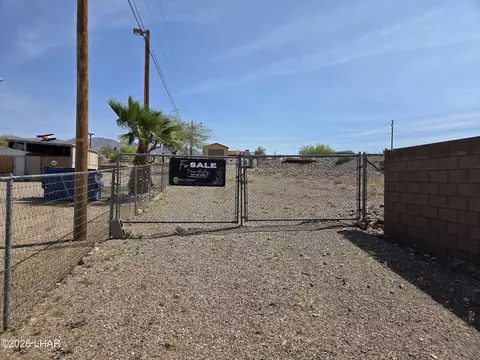 971 Sycamore Pl, Lake Havasu City, AZ 86404