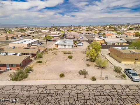 2785 Mcculloch Blvd N, Lake Havasu City, AZ 86403
