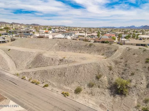 3100 Maverick Dr, Lake Havasu City, AZ 86404