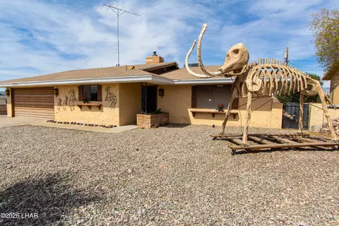 3059 Saratoga Ave, Lake Havasu City, AZ 86406