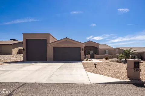 2950 Simitan Dr, Lake Havasu City, AZ 86404