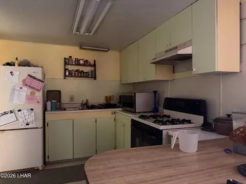 Kitchen - 360 E Riverfront Dr, Parker, AZ 85344 photo 1 of 3