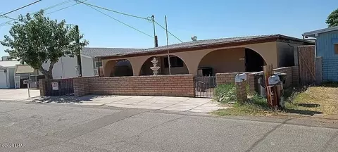 360 E Riverfront Dr, Parker, AZ 85344