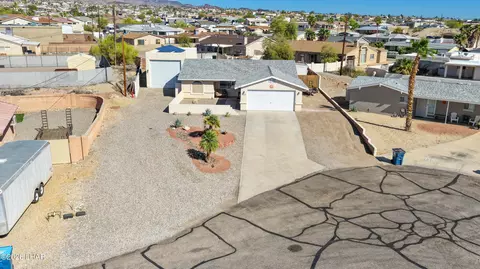 2412 Choate Ln, Lake Havasu City, AZ 86403