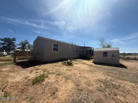 3530 E Robin Ln, Kingman, AZ 86409