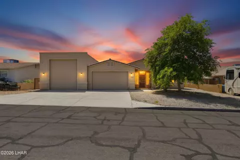 3160 Silver Arrow Dr, Lake Havasu City, AZ 86406