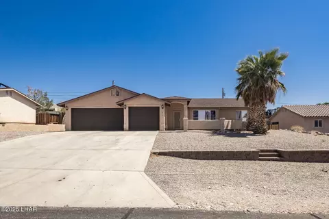 3864 Osage Dr, Lake Havasu City, AZ 86406