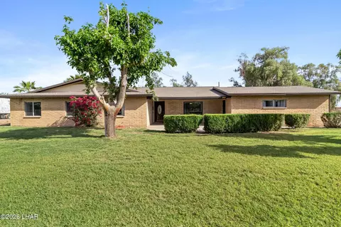 1555 E Poplar Dr, Mohave Valley, AZ 86440