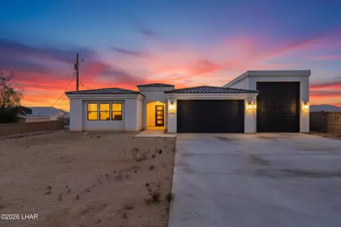 2285 Pennant Ln, Lake Havasu City, AZ 86403