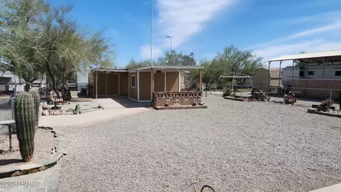 565 S Adobe Ln, Quartzsite, AZ 85346