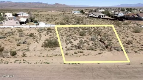 9243 N Rio Verde Dr, Kingman, AZ 86401