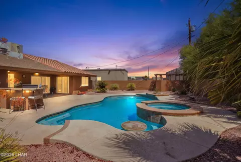 192 Mescal Loop, Lake Havasu City, AZ 86403