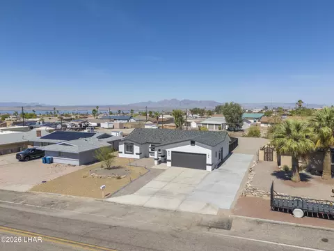 49 El Dorado Ave S, Lake Havasu City, AZ 86403