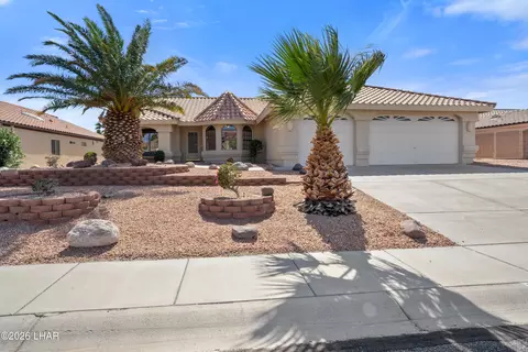 3737 Siesta Dr, Bullhead City, AZ 86442