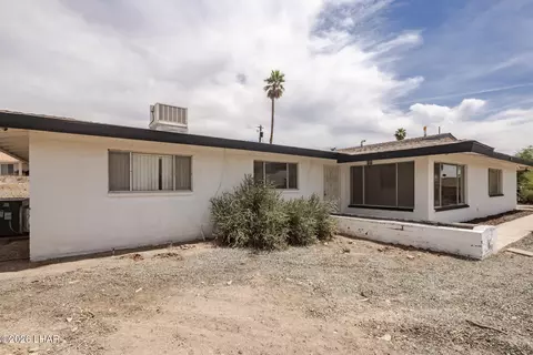 2873 Thistle Dr, Lake Havasu City, AZ 86406