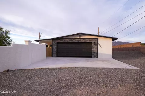 3550 Tahitian Dr, Lake Havasu City, AZ 86406
