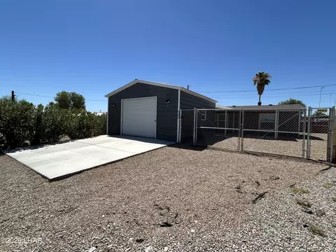 1409 E Pearl Cir, Fort Mohave, AZ 86426