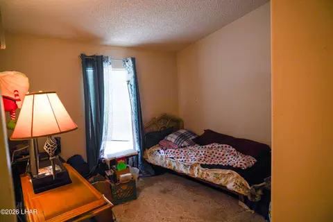 Bedroom - 4455 N Shadow Rd, Kingman, AZ 86409 photo 2 of 4