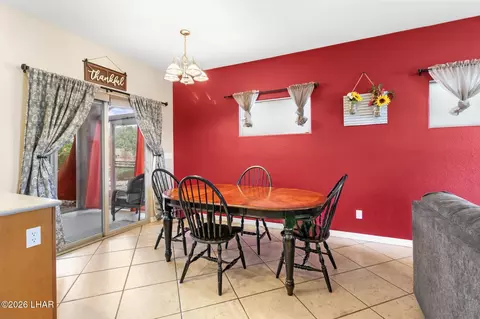 Dining - 7134 E Stoneaxe Dr, Kingman, AZ 86401 photo 1 of 1