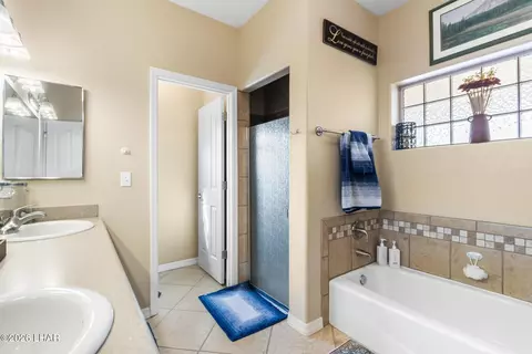 Bath - 7134 E Stoneaxe Dr, Kingman, AZ 86401 photo 3 of 5