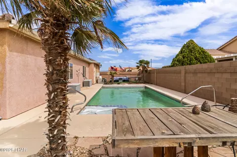 Exterior - 7134 E Stoneaxe Dr, Kingman, AZ 86401 photo 18 of 26