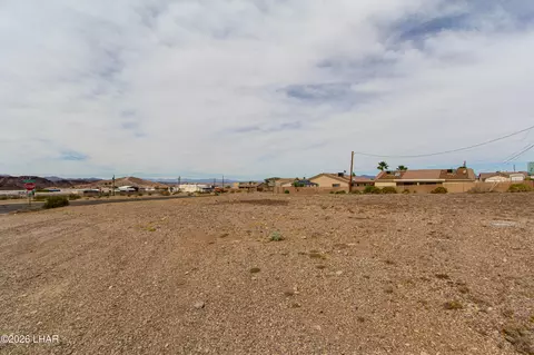 3549 Kearsage Dr, Lake Havasu City, AZ 86406