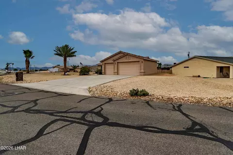 2180 Barranca Dr, Lake Havasu City, AZ 86403