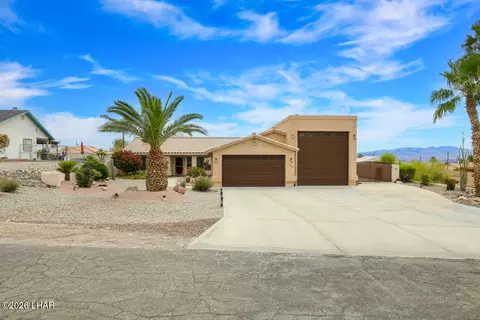 3950 Black Hill Dr, Lake Havasu City, AZ 86406