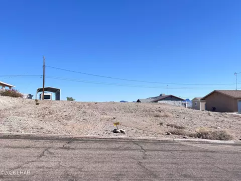 2840 Squall King Dr, Lake Havasu City, AZ 86404