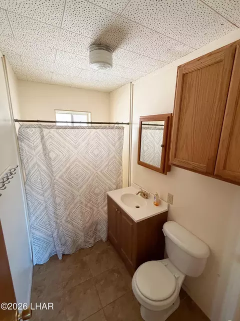 Bath - 15691 Apache, Ehrenberg, AZ 85334 photo 2 of 2