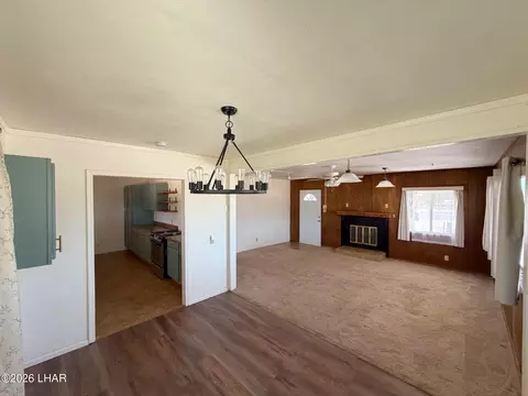 Living - 15691 Apache, Ehrenberg, AZ 85334 photo 6 of 6