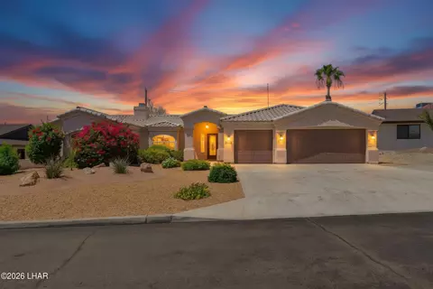 2841 War Eagle Dr, Lake Havasu City, AZ 86406