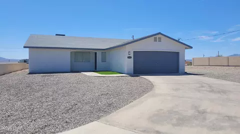 2155 Eagleton Ln, Lake Havasu City, AZ 86403