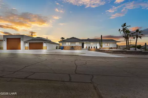 2060 Cabana Dr, Lake Havasu City, AZ 86404