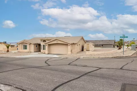2913 Canyon Oak Dr, Lake Havasu City, AZ 86404