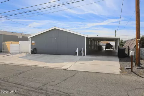 337 N Moonlight Dr, Parker, AZ 85344